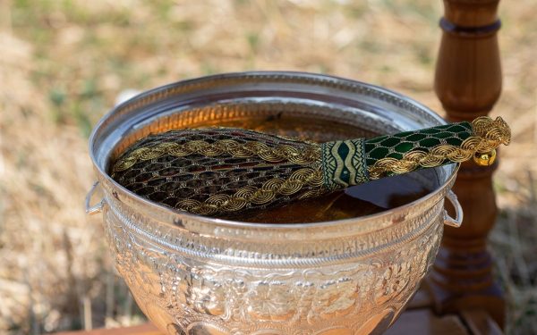 Credincioșii ortodocși din București vor participa la una dintre cele mai importante sărbători ale anului: Botezul Domnului, marcat cu evenimente speciale la Catedrala Patriarhală Pe 6 ianuarie, credincioșii ortodocși vor fi martorii unei tradiții pline de semnificație, cu prilejul sărbătorii Botezului Domnului