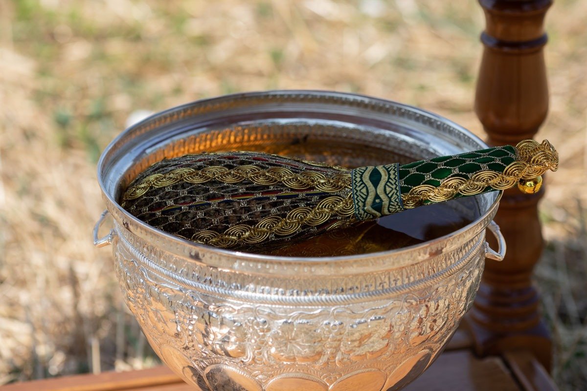 Credincioșii ortodocși din București vor participa la una dintre cele mai importante sărbători ale anului: Botezul Domnului, marcat cu evenimente speciale la Catedrala Patriarhală Pe 6 ianuarie, credincioșii ortodocși vor fi martorii unei tradiții pline de semnificație, cu prilejul sărbătorii Botezului Domnului