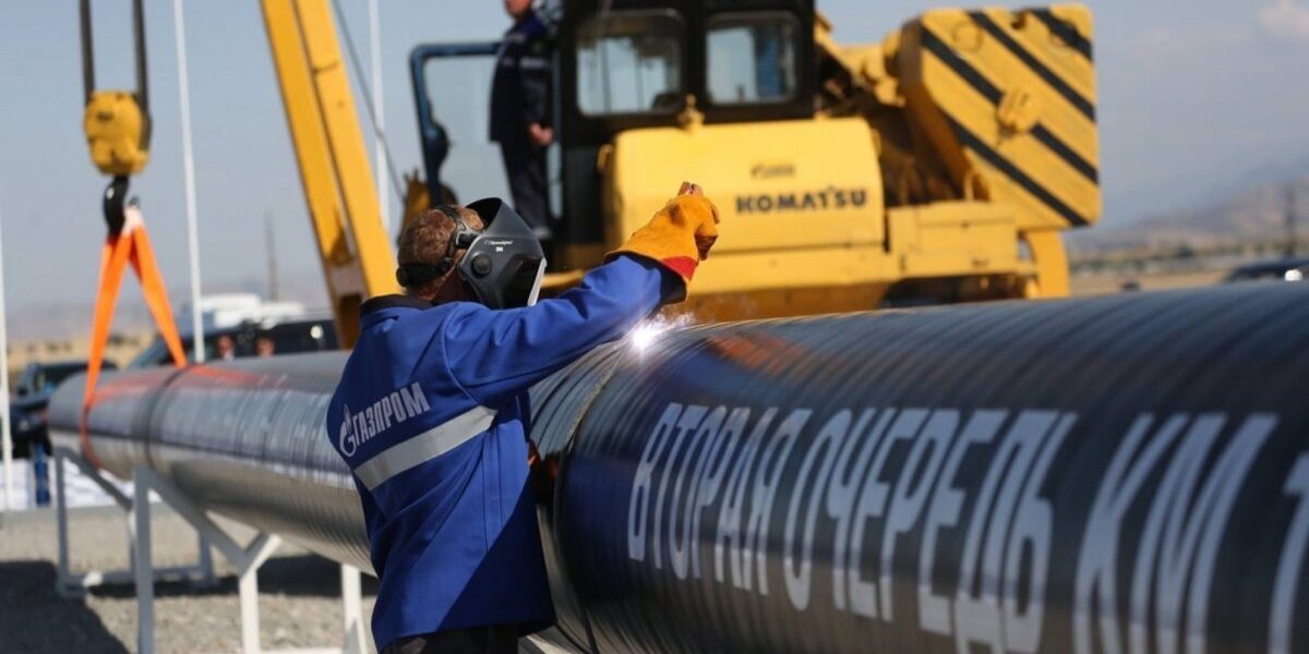 Ungaria și Slovacia contestă decizia UE de interzicere a importurilor de gaz rusesc Decizia Uniunii Europene de a interzice importul de gaz din Rusia a generat nemulțumiri în rândul câtorva state membre, în special Ungaria și Slovacia, care au anunțat oficial intenția de a contesta această măsură la Curtea de Justiție a Uniunii Europene