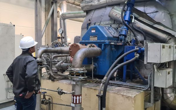 Sistemul de termoficare al Bucureștiului, în criză permenentă din cauza defecțiunilor repetate Orașul București se confruntă cu o serie de probleme grave în sistemul de încălzire și furnizare a apei calde, situație exacerbată de defecțiunile continue în infrastructură