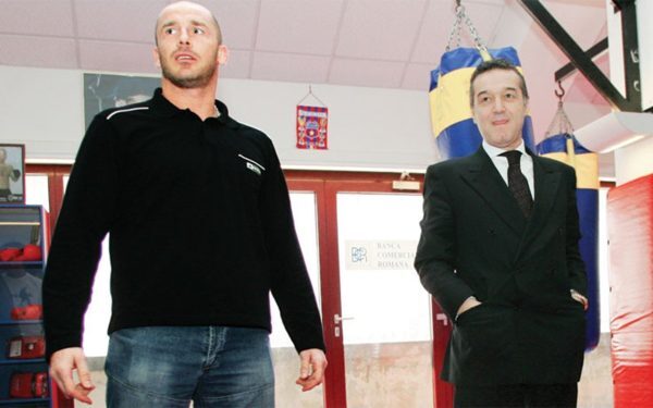 Cătălin Zmărăndescu, sportiv de renume și fost bodyguard al lui Gigi Becali, își propune să cucerească grandiosul premiu al competiției „Power Couple”
