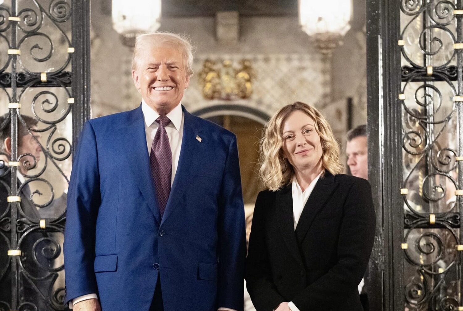 Giorgia Meloni își exprimă speranța ca Donald Trump să pună capăt războiului din Ucraina pentru a putea fi desemnat pentru Nobelul pentru Pace Premierul Italiei, Giorgia Meloni, și-a manifestat vineri dorința ca fostul președinte american Donald Trump să intervină și să pună capăt conflictului din Ucraina