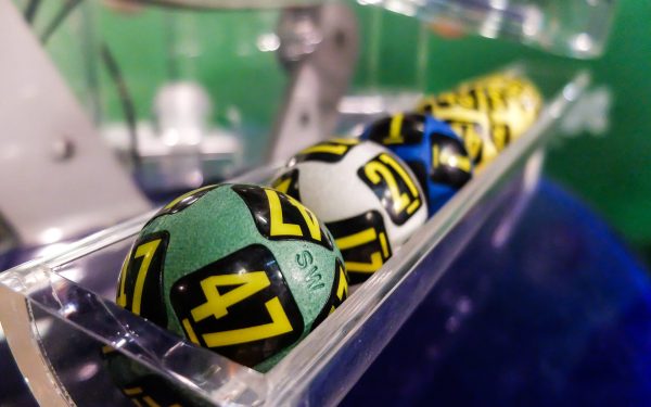 LOTO 6/49: Report uriaș de 3 milioane de euro la categoria I!