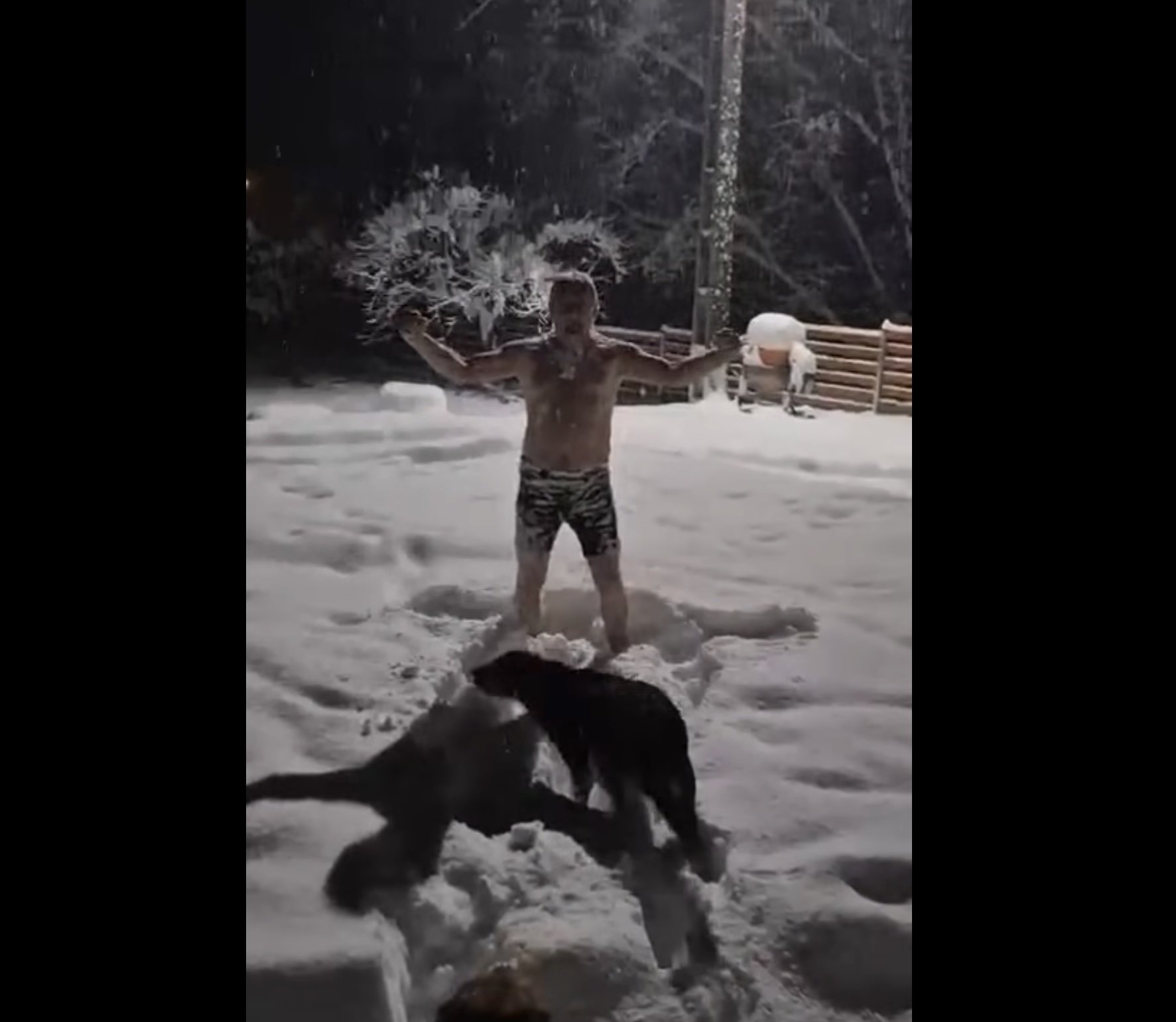 Libralul hunedorean Lucian Heiuș, fost șef al Agenției Naționale de Administrare Fiscală (ANAF) și în prezent membru al Curții de Conturi, a atras atenția publicului și a reținut imaginea de vară cu o postare inedită pe Facebook