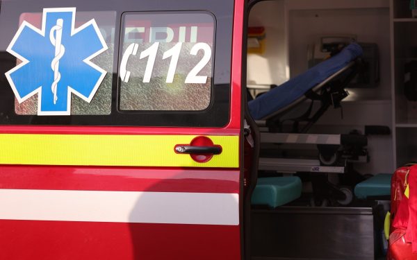 Tragedie în Capitală: un pieton uriaș rănit mortal de un camion în centrul orașului O tragedie s-a produs miercuri dimineață în inima Bucureștiului, în zona intersecției dintre Strada Gherghiței și Șoseaua Colentina, unde un pieton a fost lovit mortal de un camion