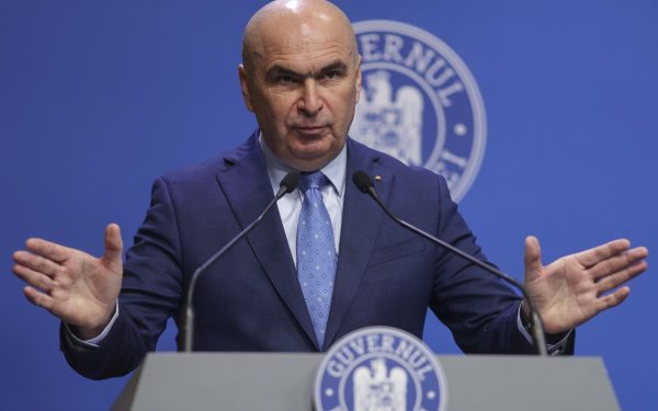 Ilie Bolojan confirmă: Acordul comercial UE-Mercosur a fost decizia comună a Guvernului și Președinției Decizia de a aproba acordul comercial între Uniunea Europeană și blocul sud-american Mercosur a fost luată în urma unor discuții interne dintre cele mai înalte instituții ale țării, a declarat vineri premierul Ilie Bolojan