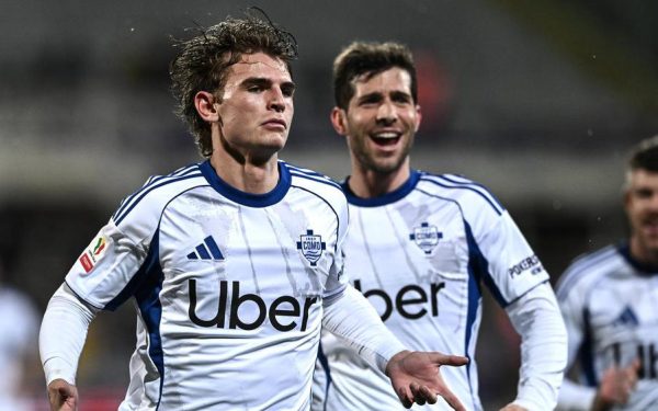 Como surprinde Fiorentina și se califică în sferturile de finală ale Cupei Italiei Într-o seară plină de emoție pe stadionul Artemio Franchi, Como a reușit să înfrunte Fiorentina, obținând o victorie impresionantă, scor 3-1, și astfel să se califice în sferturile de finală ale Cupei Italiei