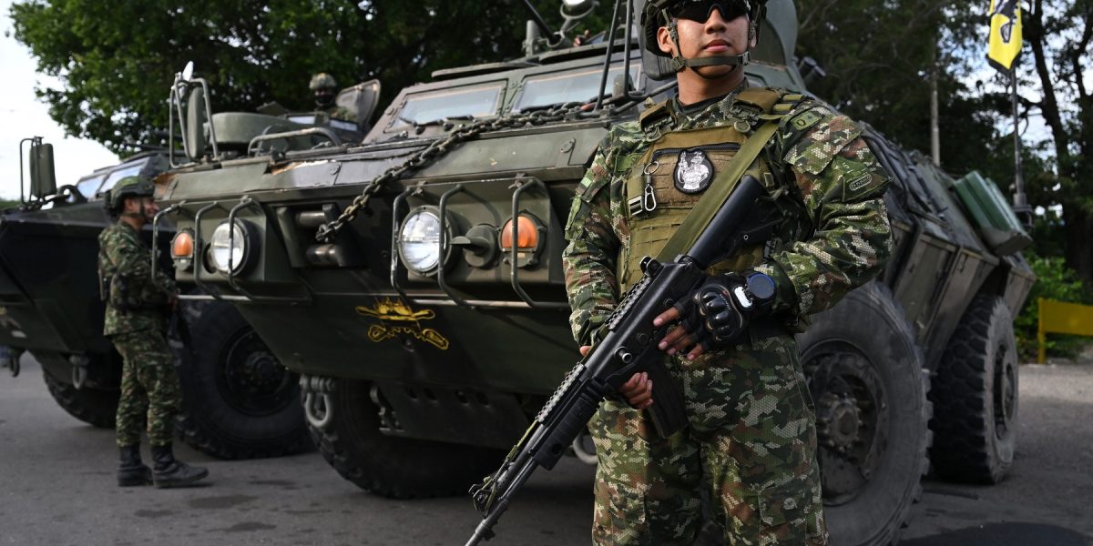 Militari-Venezuela.jpg - FluxNational