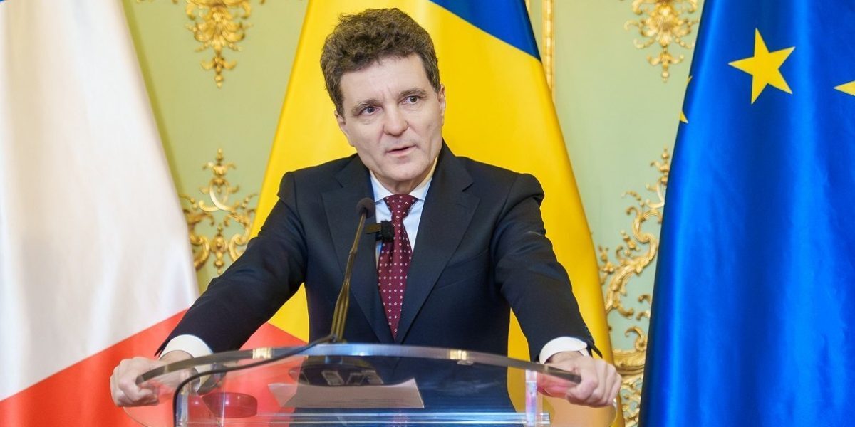 Președintele Klaus Iohannis a onorat sâmbătă, 24 ianuarie, un eveniment deosebit în viața educației din județul Vrancea