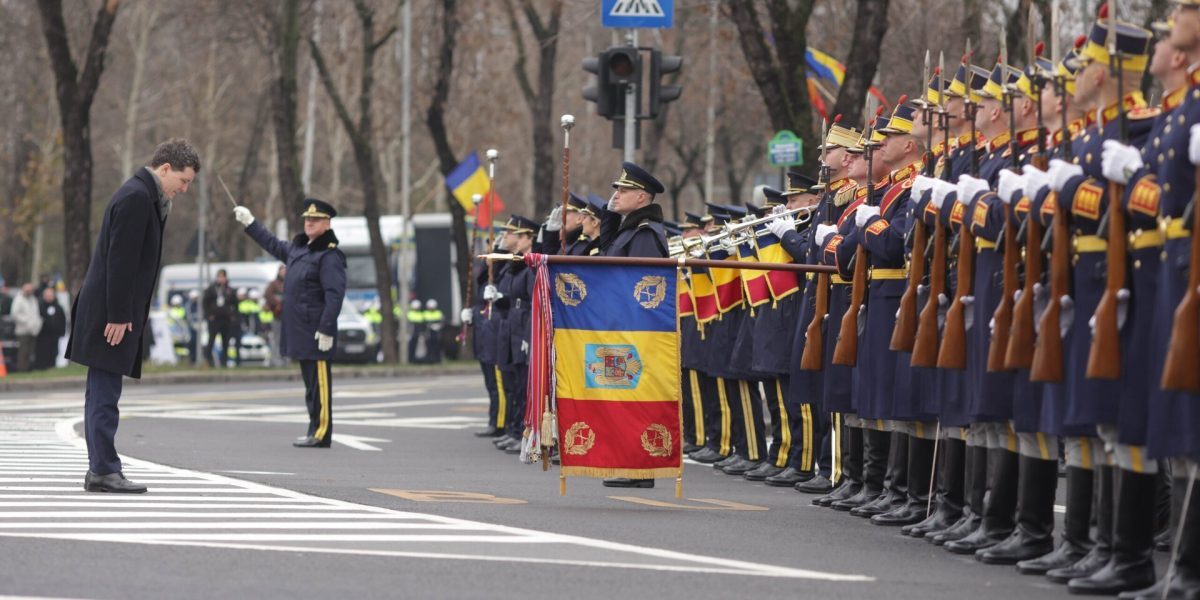 Președintele Nicușor Dan participă la festivitățile de Ziua Unirii Principatelor Române în Moldova Președintele României, Nicușor Dan, a ales să marcheze simbolic începutul anului centenarului Marii Uniri prin prezența sa la evenimentele comemorative dedicate Zilei Unirii Principatelor Române, desfășurate sâmbătă în principalele orașe din Moldova: Focșani și Iași
