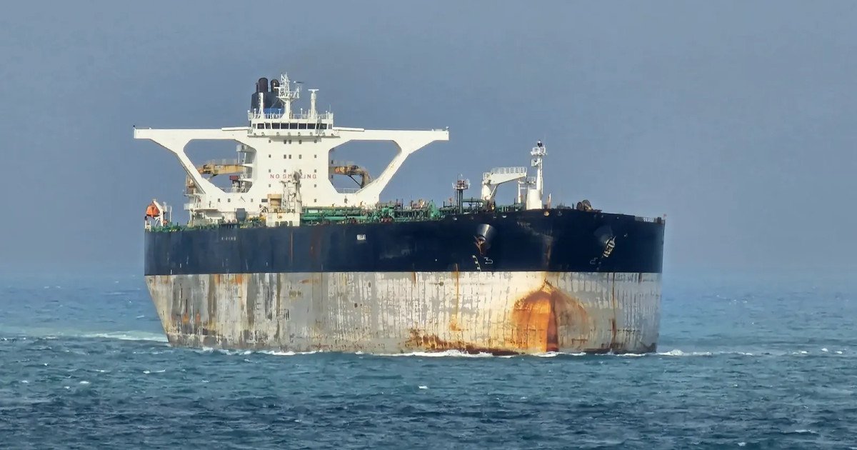 Rusia cere SUA să înceteze urmărirea petrolierului Bella 1 Rusia a solicitat oficial Statelor Unite să oprească urmărirea petrolierului Bella 1, o navă care se îndrepta inițial spre Venezuela