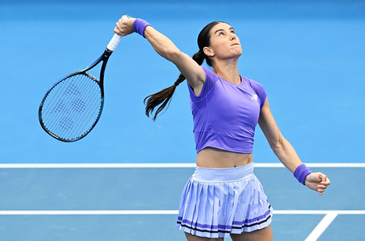 Sorana Cîrstea s-a retras din turneul de la Adelaide din cauza unei accidentări la glezna dreaptă Sorana Cîrstea, jucătoare de tenis în vârstă de 35 de ani, s-a retras din turneul WTA 500 de la Adelaide, anunțând că suferă de o accidentare la glezna dreaptă
