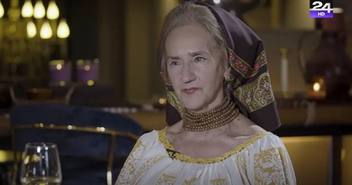 Sofia Vicoveanca, internată de urgență la Suceava Cunoscuta artistă de muzică populară Sofia Vicoveanca a fost internată în noaptea de sâmbătă spre duminică la Spitalul Clinic de Urgență „Sf