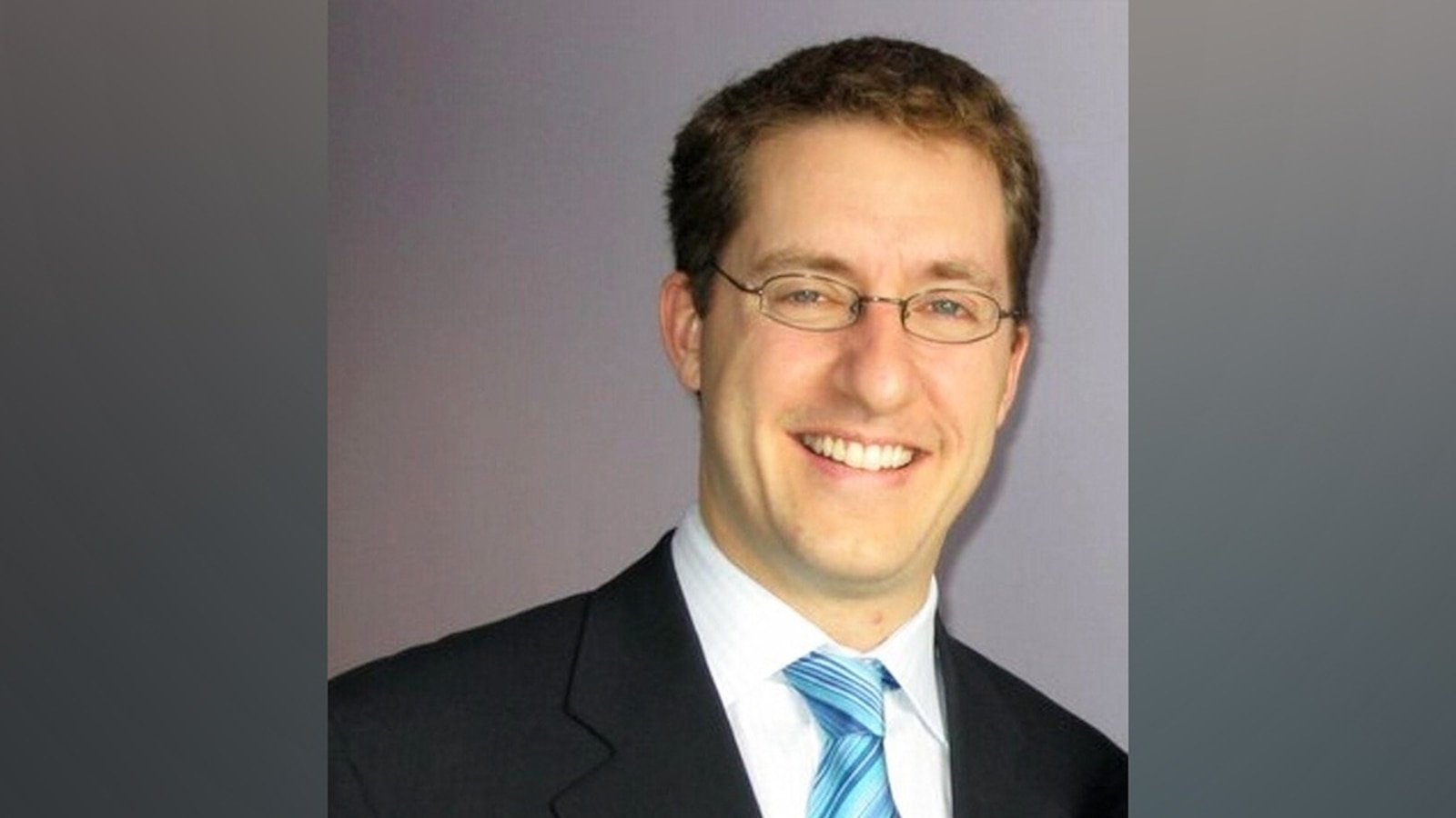 Crime de proporții în Florida: Un fost profesor de drept, ucis într-un complot elaborat Dan Markel, un profesor de drept renumit la Universitatea de Stat din Florida, a fost ucis pe 18 iulie 2014, în urma unui atac brutal