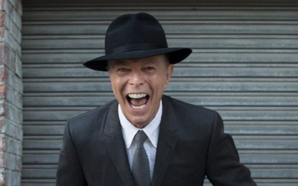 David Bowie: Zece ani de la plecarea sa, un omagiu necesar