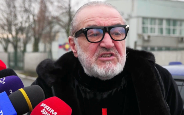 „Politic: Fost ministru român, implicat în scandalul din Grecia”