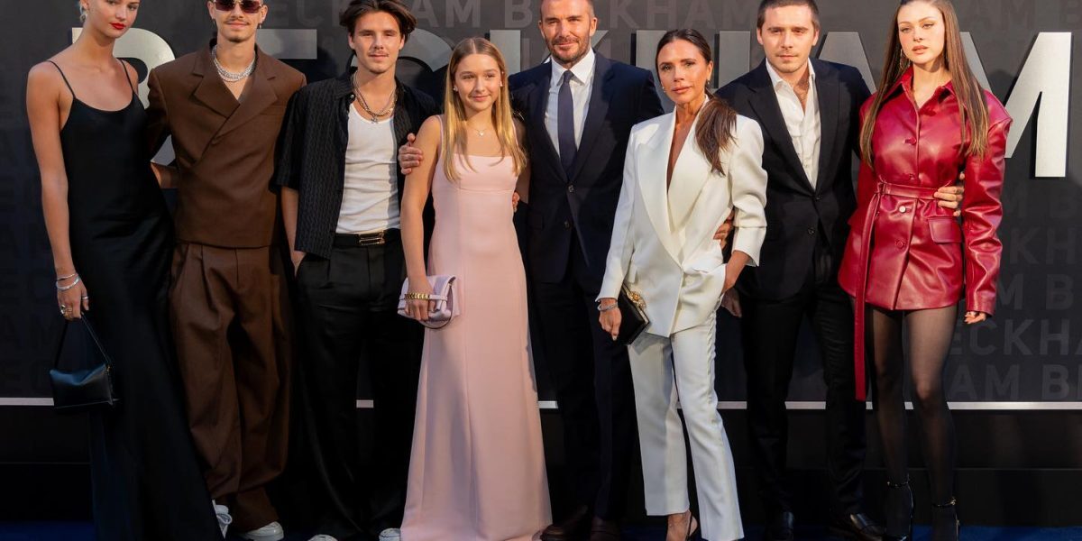 Brooklyn Beckham deschide un nou front în războiul simbolic al celebrităților: familia nu mai este doar despre dragoste și sprijin, ci și despre lupta pentru controlul și protejarea numelui