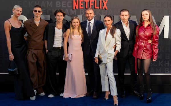 Brooklyn Beckham deschide un nou front în războiul simbolic al celebrităților: familia nu mai este doar despre dragoste și sprijin, ci și despre lupta pentru controlul și protejarea numelui