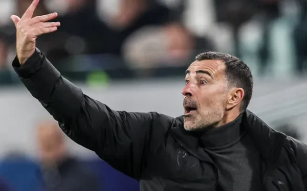 Pafos FC se pregătește pentru un duel crucial cu Slavia Praga în UEFA Champions League Pafos FC, reprezentanta Ciprului în UEFA Champions League, va înfrunta echipa cehă Slavia Praga într-un meci decisiv pe teren propriu