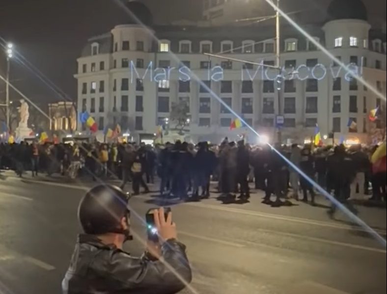 mars-la-Moscova-Piata-Universitatii-15-ianuarie-2025.jpg - FluxNational