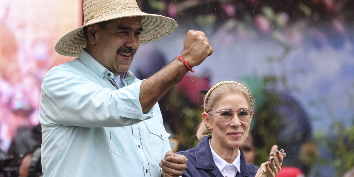 Dulcea și alintata “Cilita” – prima doamnă a Venezuelei și arhitecta puterii din umbră De mai bine de un deceniu, Fabiola “Cilita” Flores de Maduro ocupă un loc distinct în inima și societatea Venezuelei, fiind prima doamnă, dar și o figură marcantă în arena politică a țării