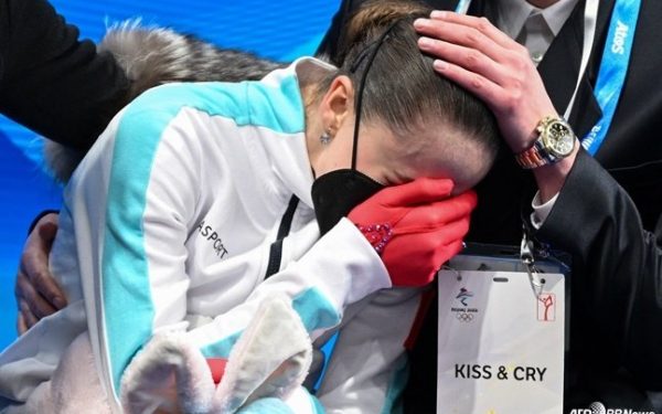 Kamila Valieva, absentă la Jocurile Olimpice de iarnă de la Milano-Cortina 2026 Patinatoarea rusă Kamila Valieva, recent revenită pe gheață după o suspendare de patru ani, nu va putea participa la Jocurile Olimpice de Iarnă din Milano-Cortina, ce vor avea loc în curând