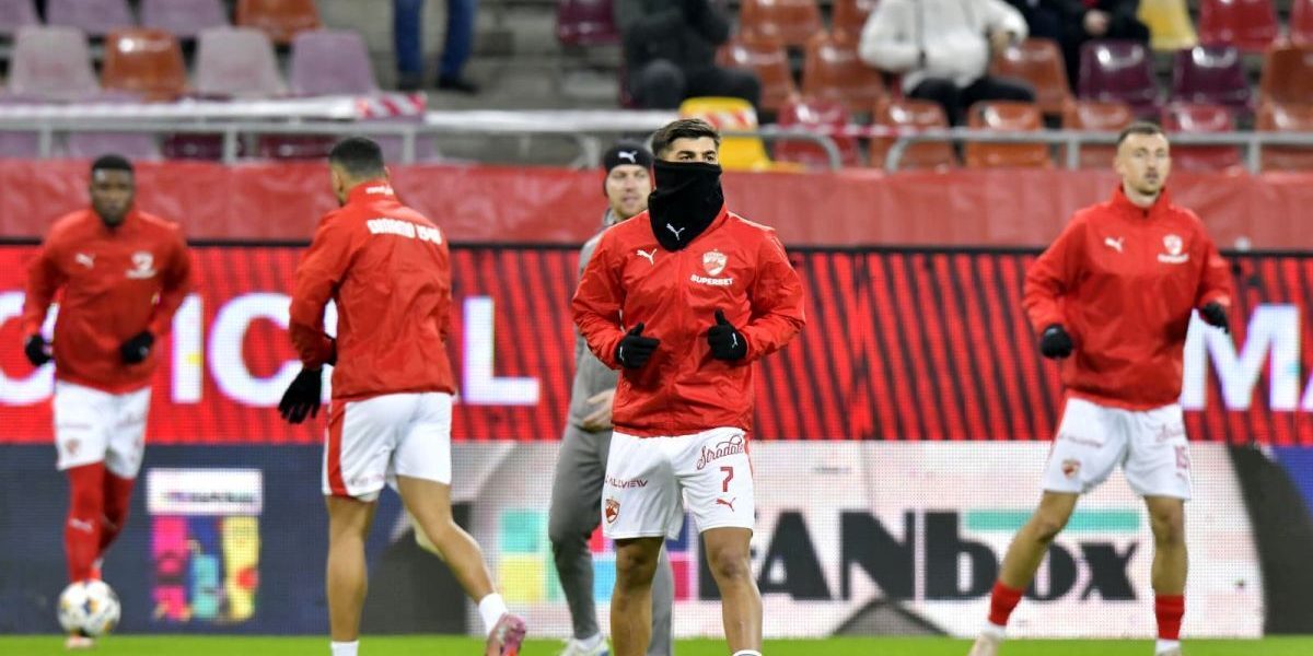 Dinamo și Universitatea Craiova se înfruntă în lupta pentru lider Astăzi, de la ora 20:00, Dinamo și Universitatea Craiova se întâlnesc pe Arena Națională într-un meci care va decide liderul după runda #26 din Superligă