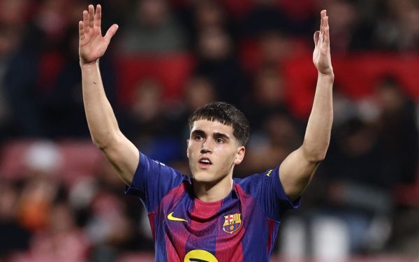 Barcelona pierde lideratul, Girona triumfă într-un meci controversat FC Barcelona a cedat lideratul LaLiga în fața unui Girona impresionant, care a reușit să obțină o victorie meritată, în ciuda controverselor de pe teren