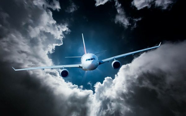 Cel mai lung zbor comercial nonstop din lume, care leagă două dintre cele mai îndepărtate și emblematice orașe ale lumii, a fost inaugurat recent, oferind pasagerilor o experiență aeriană de neegalat