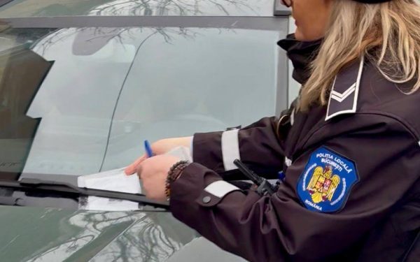Primăria Capitalei a intensificat acțiunile de monitorizare a parcărilor din domeniul public administrat de Primăria Municipiului București, implementând un sistem modern de verificare automată a plăților pentru locurile de parcare