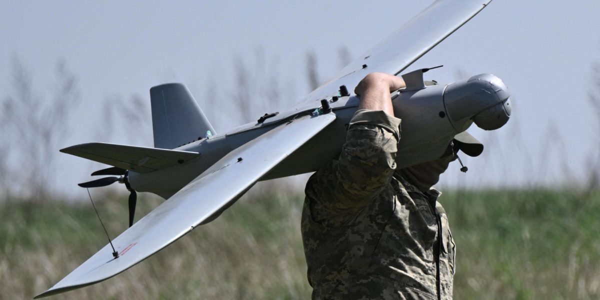 Primele drone ucrainene produse în Germania vor fi operaționale până la jumătatea lunii februarie, conform anunțului făcut de președintele Volodimir Zelenski