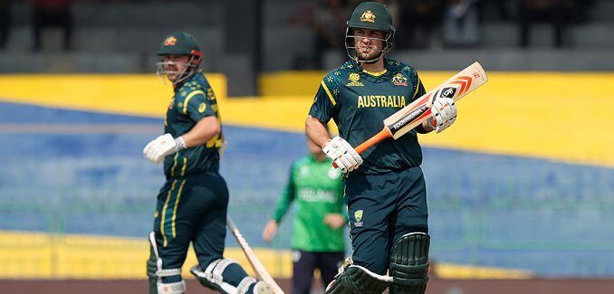 Australia debutează cu victorie în T20 World Cup 2026 Australia a început competiția din cadrul ICC Men’s T20 World Cup 2026 într-un mod spectaculos, înregistrând o victorie clară de 67 de puncte în meciul împotriva Irlandei, disputat pe stadionul R