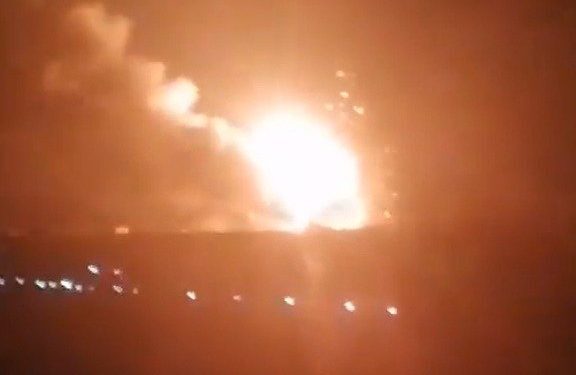 Ucraina lansează atacuri cu rachete asupra regiunii ruse Breansk, afectând infrastructura energetică Noaptea de sâmbătă s-a dovedit a fi una tensionată pentru regiunea rusă Breansk, situată aproape de granița cu Ucraina, după ce forțele ucrainene au lansat un atac cu rachete Neptun și sisteme de artilerie HIMARS în zona de frontieră