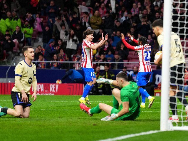 SuperLiga: Petrolul – FC Argeș, o confruntare a ambițiilor Petrolul Ploiești va primi vineri seară vizita celor de la FC Argeș, într-un meci din cadrul SuperLigii care promite intensitate și dramatism