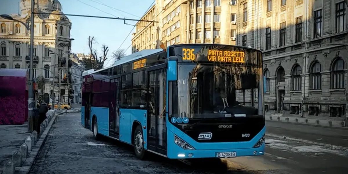 Autobuzele turcești Otokar, cumpărate de Primăria Capitalei în mandatul Gabrielei Firea, zac nefolosite de luni întregi în garaje, în condiții precare