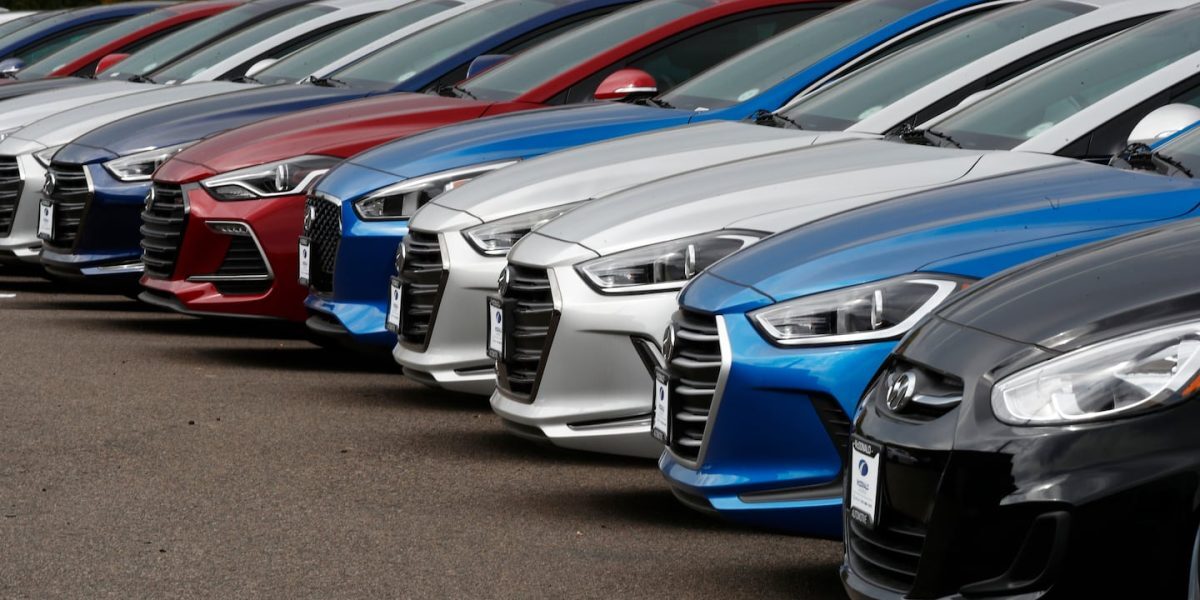 O neplăcere costisitoare pentru un client fidel al închirierilor auto Un client loial al companiei de închirieri auto National se confruntă cu o situație tensionată și frustrantă după ce a fost acuzat de daune aduse unui vehicul pe care l-a utilizat timp de aproximativ 30-60 de minute