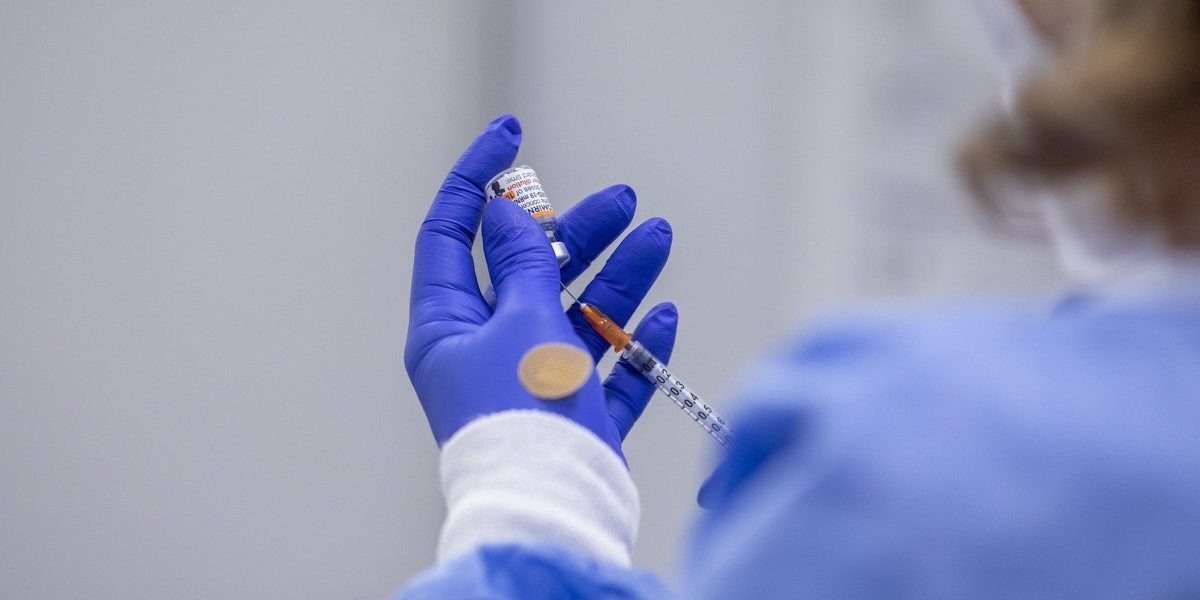 SUA participă la o reuniune globală a OMS pentru a modela viitoarele vaccinuri antigripale, în ciuda retragerii oficiale din organizație Deși în ianuarie 2023 Washingtonul a anunțat oficial ieșirea din Organizația Mondială a Sănătății (OMS), oficialii din Statele Unite continuă să fie implicați activ în anumite chestiuni legate de sănătate globală