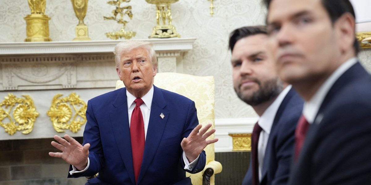 Administrația Trump adoptă o poziție prietenoasă cu aliații europeni la München, dar cu mesaje ferme privind direcția geopolitică În timp ce lumea asistă la un val aparent prietenos în discursurile oficiale ale administrației Trump la cea de-a 59-a Conferință de Securitate de la München, mesajul de fond continuă să fie clar și ferm: Washingtonul cere aliaților europeni să aleagă
