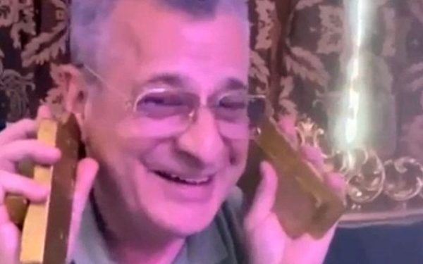 Iuliu Mureșan, președintele de onoare al Universității Cluj, a reacționat dur după ultimele declarații ale fostului manager al clubului, Ioan Varga, care l-a avertizat că situația actuală a echipei poate degenera dacă nu sunt luate măsuri rapide