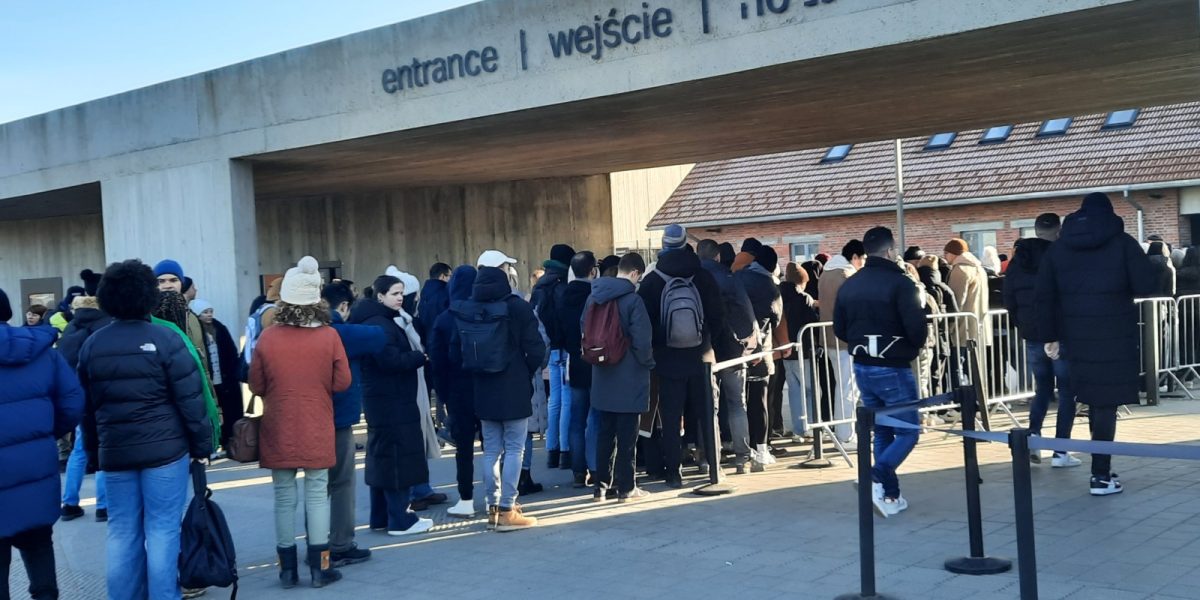 Muzeu-Auschwitz-Birkenau.jpg - FluxNational