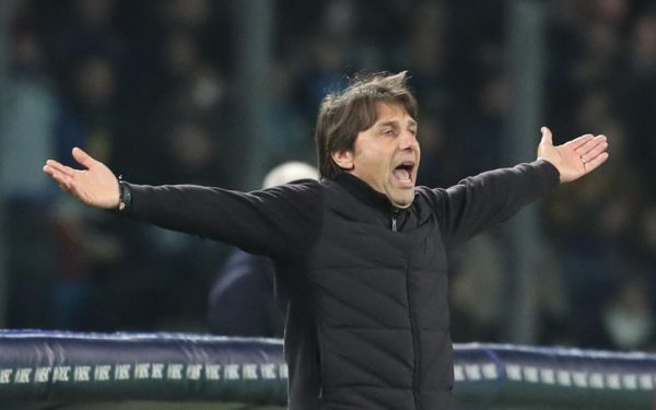 Napoli – Roma: Antonio Conte laudă echipa după un meci intens încheiat la egalitate Napoli și Roma au încheiat o partidă dramatică cu scorul de 2-2, iar antrenorul Antonio Conte a avut cuvinte de apreciere pentru echipa sa