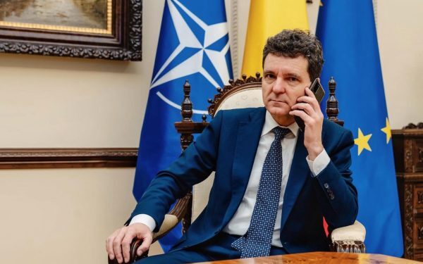 România solicită o amânare a implementării politicilor de energie verde pentru a asigura sustenabilitatea economică În contextul discuțiilor europene despre direcțiile de dezvoltare pentru energie și mediu, oficialii români au făcut apel la flexibilitate și înțelegere