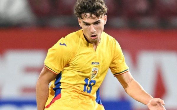 FCSB vizează transferul fundașului Kevin Ciubotaru de la Hermannstadt FCSB se află în negocieri avansate pentru a-l aduce pe Kevin Ciubotaru, fundașul stânga de 22 de ani al echipei Hermannstadt