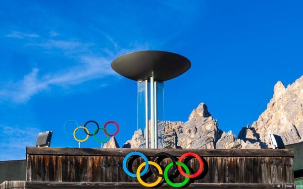 Olimpiada de Iarnă 2026: Ceremonia de deschidere la Milano și noi arene pentru sportivi Jocurile Olimpice de Iarnă 2026 se pregătesc să debuteze pe 6 februarie în Italia, iar Milano și Cortina d’Ampezzo au finalizat recent construcția unor facilități impresionante