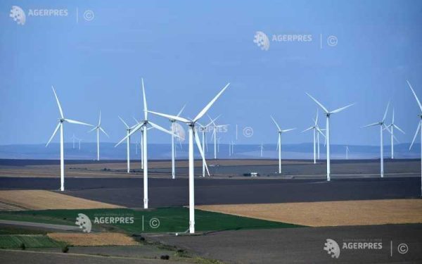PPC Renewables România investește în stocarea energiei la Sălbatica 1 PPC Renewables România a anunțat dezvoltarea unui sistem de stocare a energiei în baterii (BESS) cu o capacitate de 60,12 MWh în cadrul parcului eolian Sălbatica 1