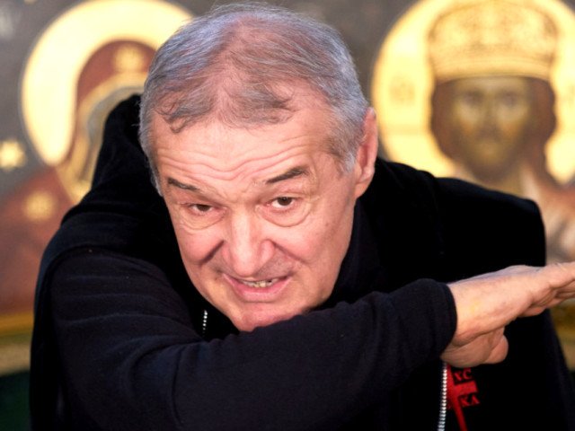 Gigi Becali a făcut un anunț care prefigurează o restartare totală pentru FC Steaua București, cunoscutul investitor și om de afaceri declarând oficial că echipa va trece printr-un vast proces de reconstrucție în această vară