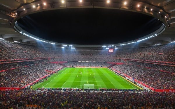 Circulația pe SE-20, ușurată înainte de meciul Betis – Atletico Primăria din Sevilla a anunțat reapertura parțială a sectoarelor din SE-20, începând cu ora 15:24, o măsură menită să faciliteze accesul suporterilor la meciul din Copa del Rey dintre Real Betis Balompie și Atletico de Madrid