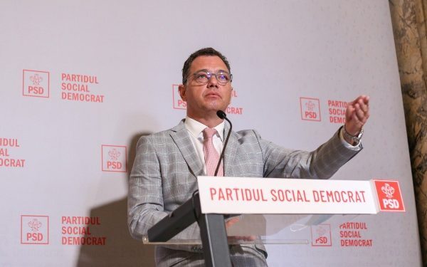 Controverse extreme în politica română: declarații șocante și solicitări de demisie în cadrul guvernului Un recent schimb de replici dintre lideri politici a adus în dezbatere nu doar tensiuni, ci și reinterpretări inedite ale temei concedierilor în stat