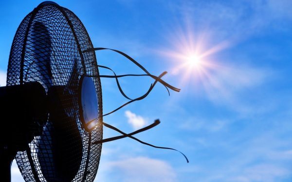 Proiect pilot pentru protejarea locuitorilor din București în contextul schimbărilor climatice: o rețea de adăposturi climatice în plan Bucureștiul ar putea deveni primul oraș din România care implementează o rețea de adăposturi climatice destinate protejării populației în perioadele de extreme meteorologice