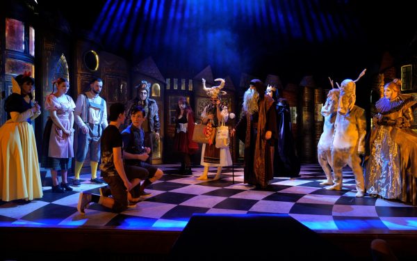 „Ulciorul sfărâmat” – Premiera unui spectacol care explorează subtilitățile morale și duplicitatea autorității Teatrul Stela Popescu aduce în fața publicului o premieră a unui spectacol ce promite să pătrundă în adâncurile naturii umane și ale mecanismelor de putere